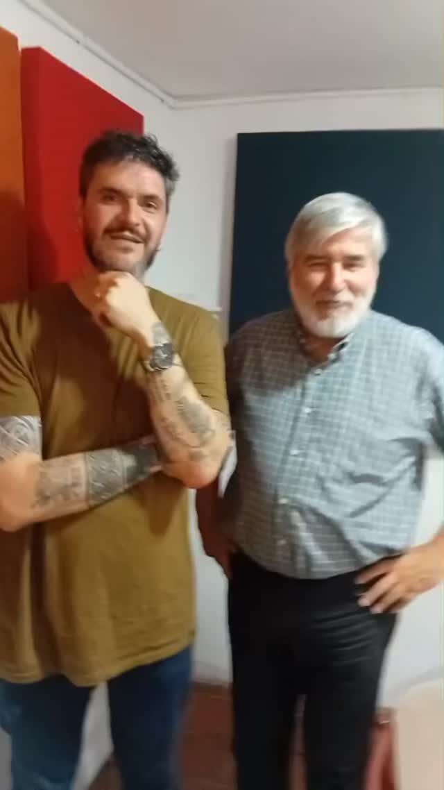 Instagram post from radiorayuelavl. This post is in position 1.