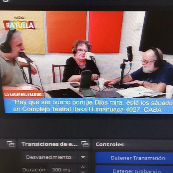 Instagram post from radiorayuelavl. This post is in position 2.